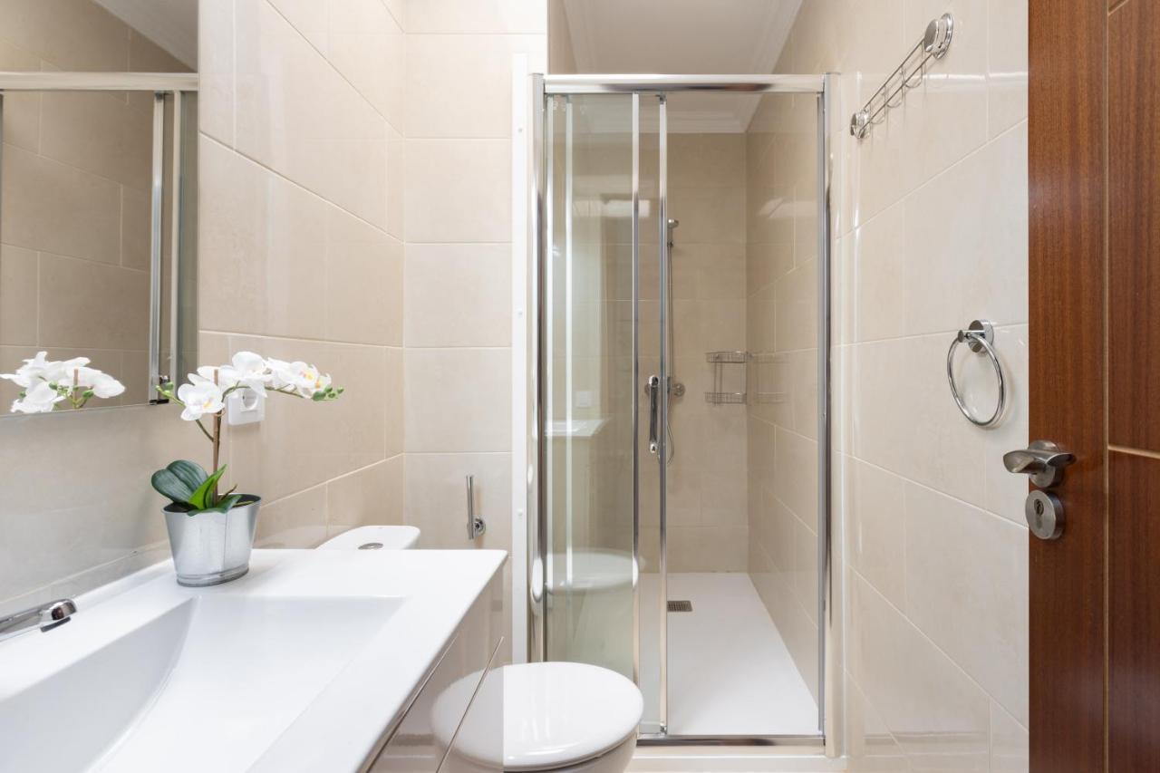 Classbnb - Three Spacious Apartments 150M From The Las Americas Promenade Arona  Εξωτερικό φωτογραφία